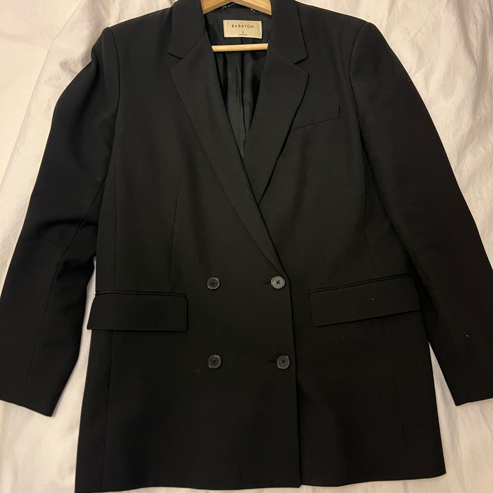 Aritzia Babaton Women's Black Blazer